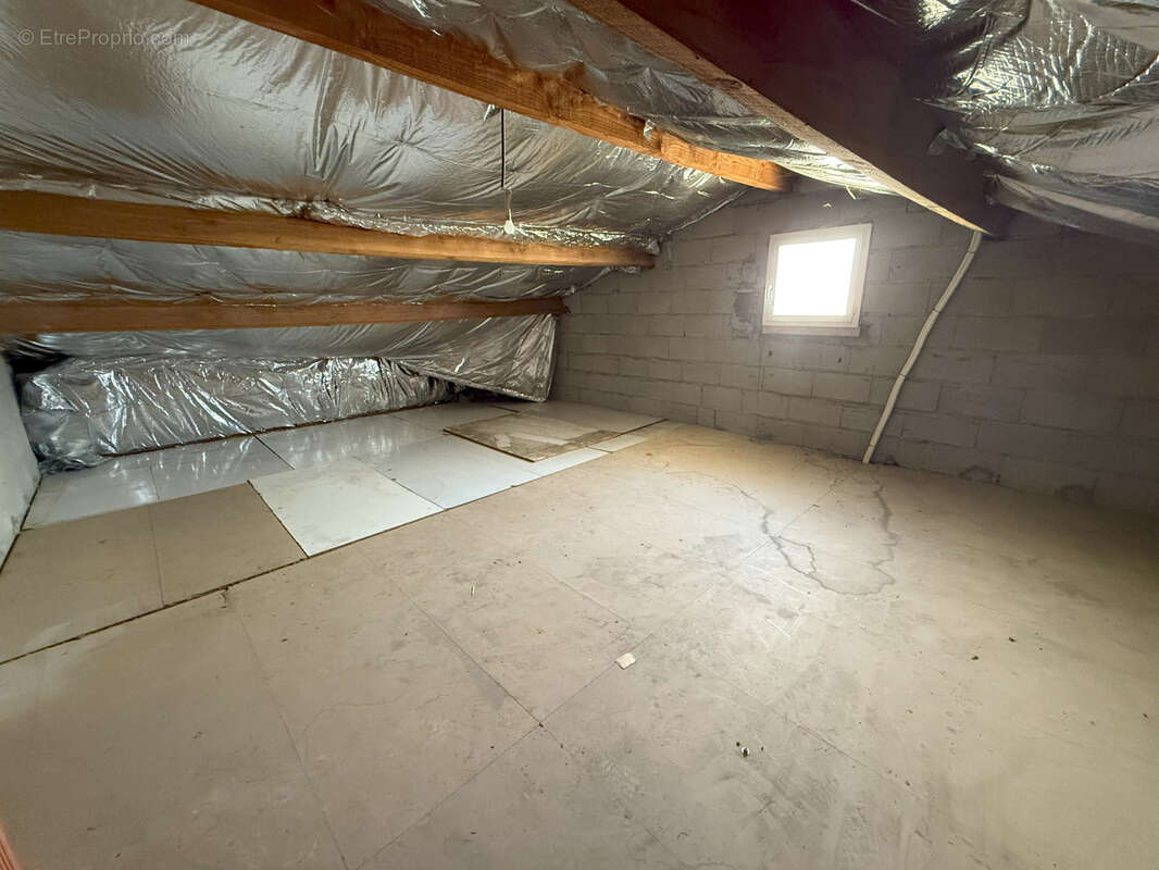 Maison à LE PEAGE-DE-ROUSSILLON