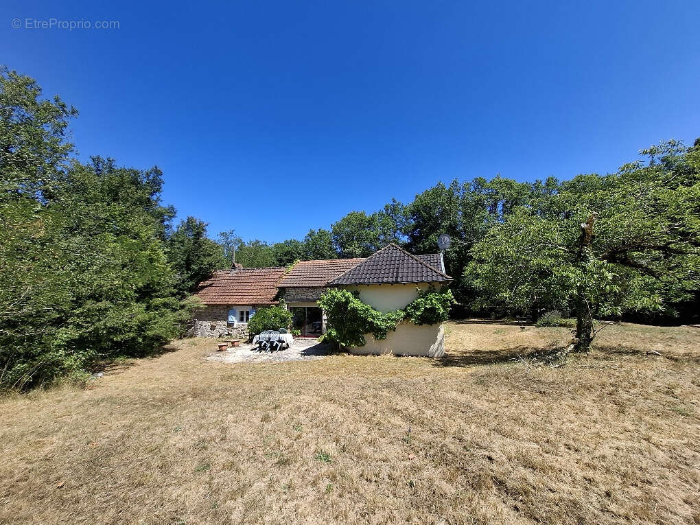 Maison à THENON