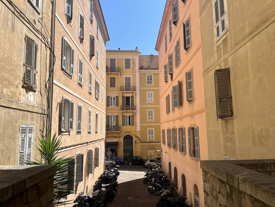 Appartement à AJACCIO