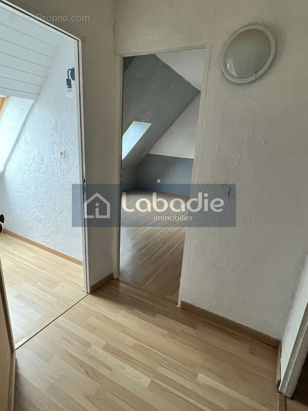 Maison à CONDE-SUR-NOIREAU