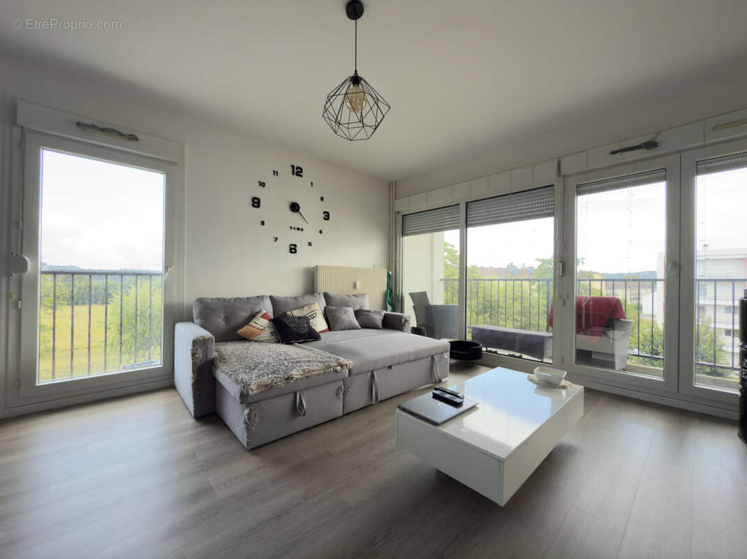 Appartement à VITTEL