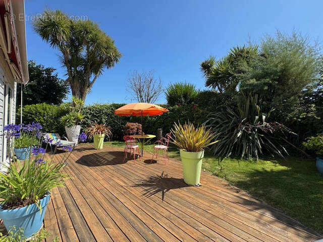 Maison à COUDEVILLE-SUR-MER