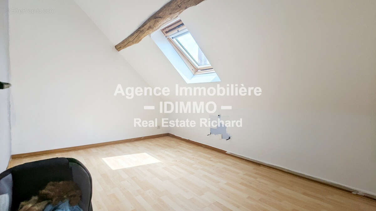 Maison à BEAUMONT-DU-GATINAIS