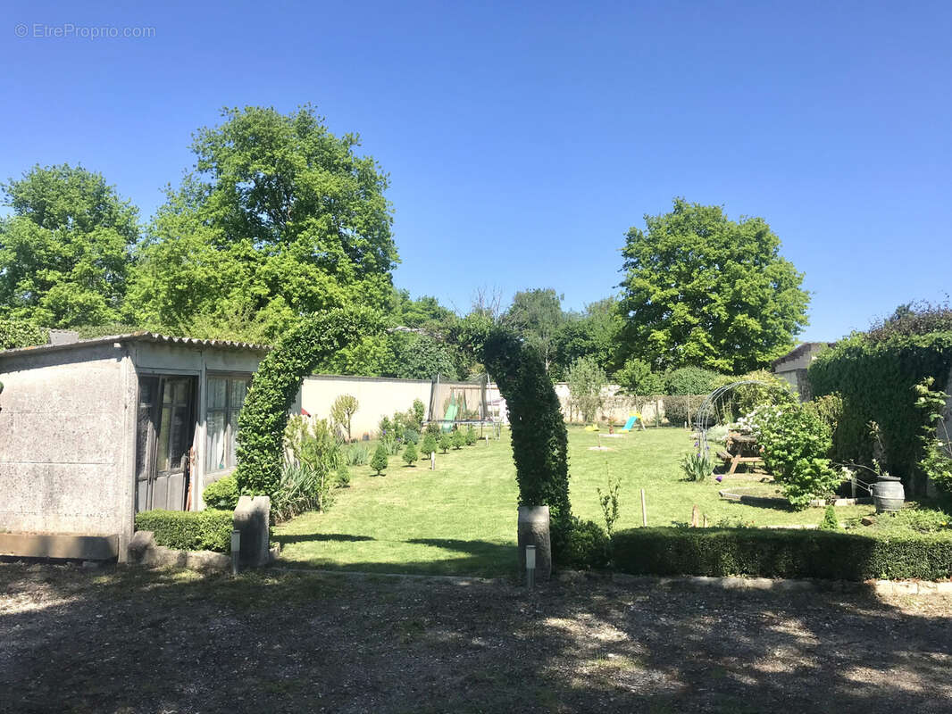 Maison à SOISY-SUR-ECOLE