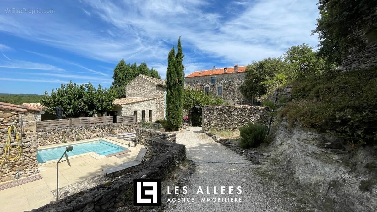 Appartement à GRIGNAN