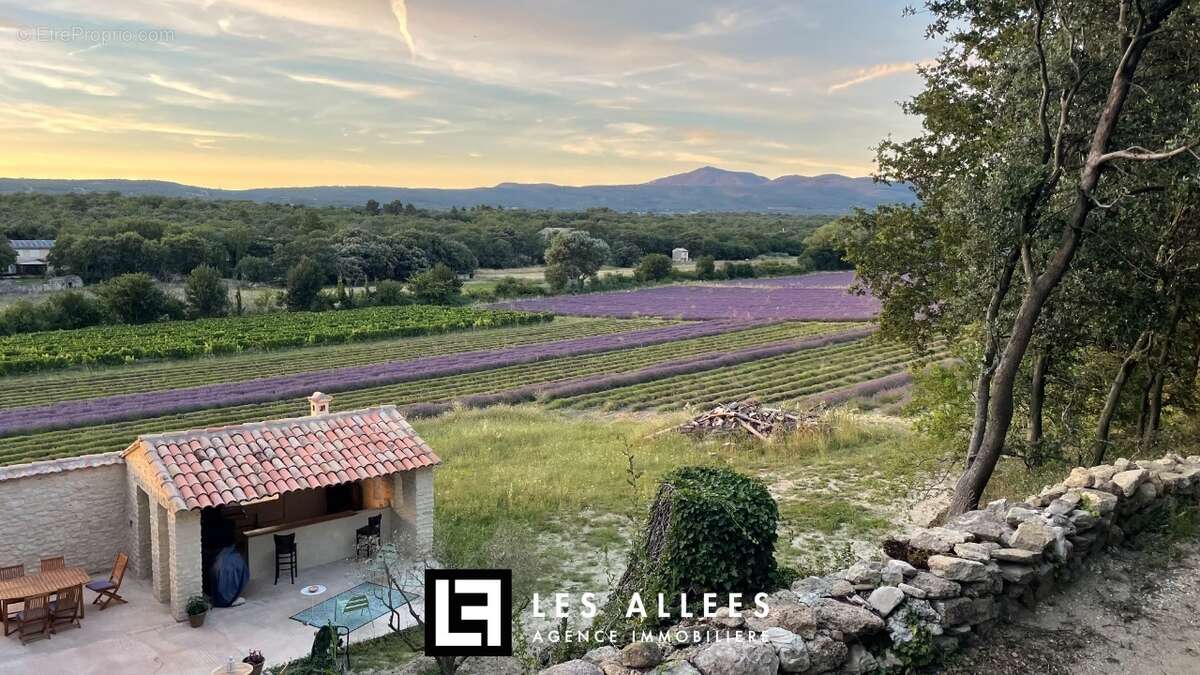 Appartement à GRIGNAN