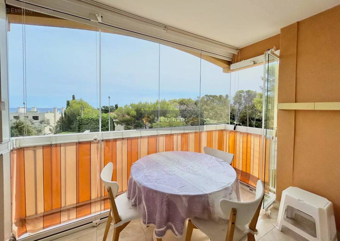 Appartement à FREJUS