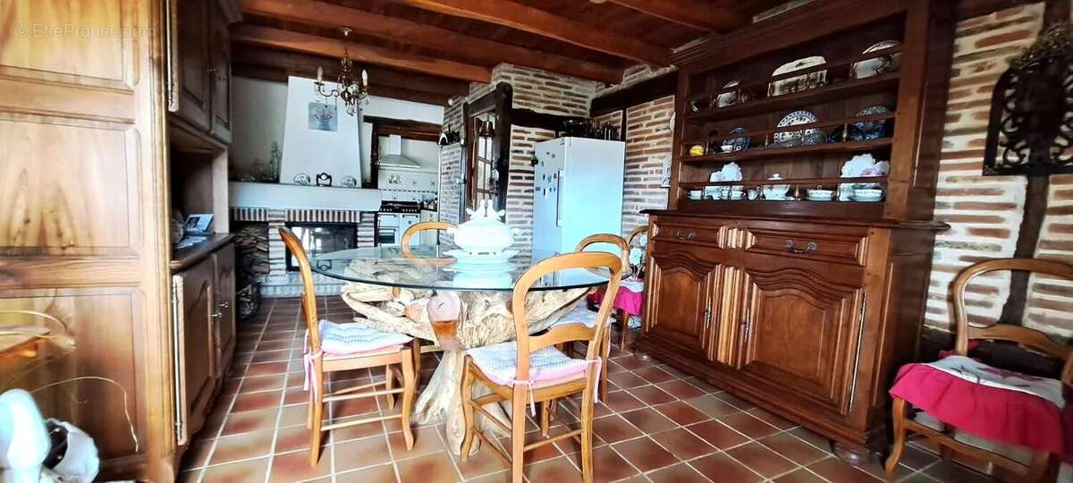 Maison à MONTPON-MENESTEROL