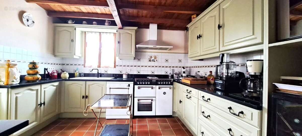 Maison à MONTPON-MENESTEROL