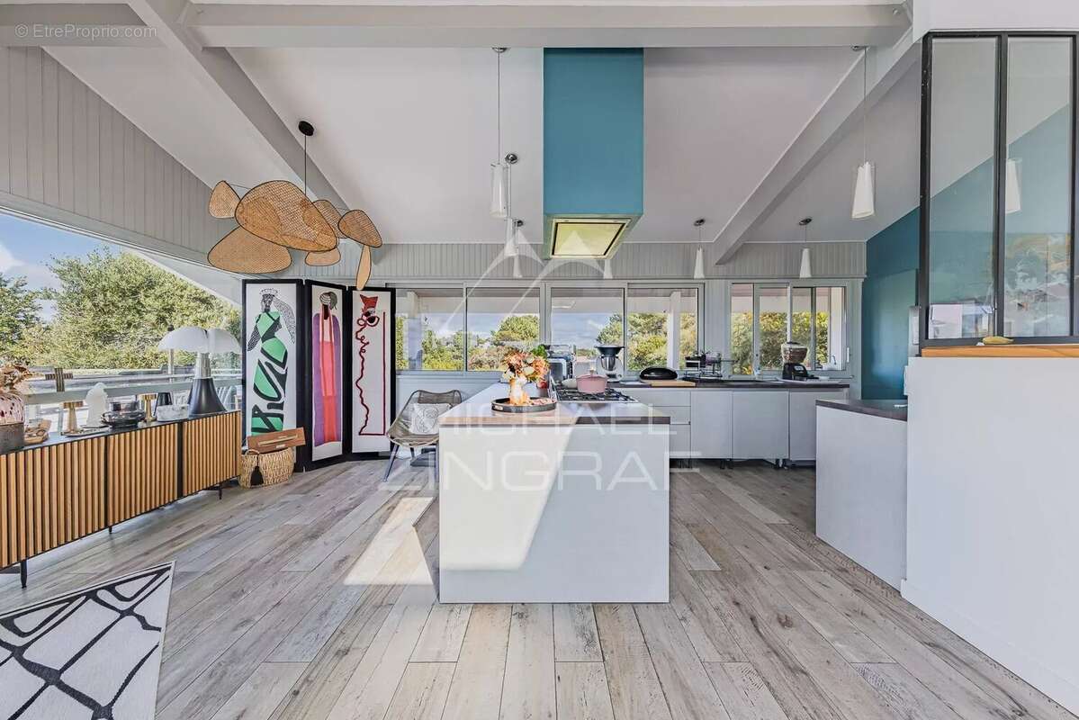 Maison à LE BOUSCAT