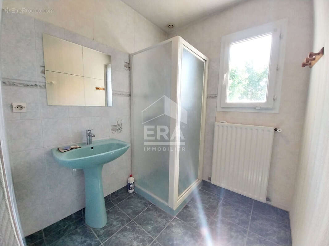 Maison à SAINT-SULPICE-DE-POMMERAY