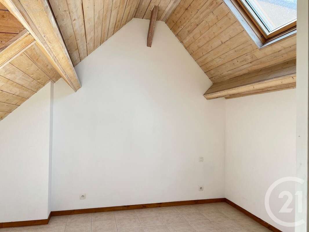 Appartement à HOUDAN