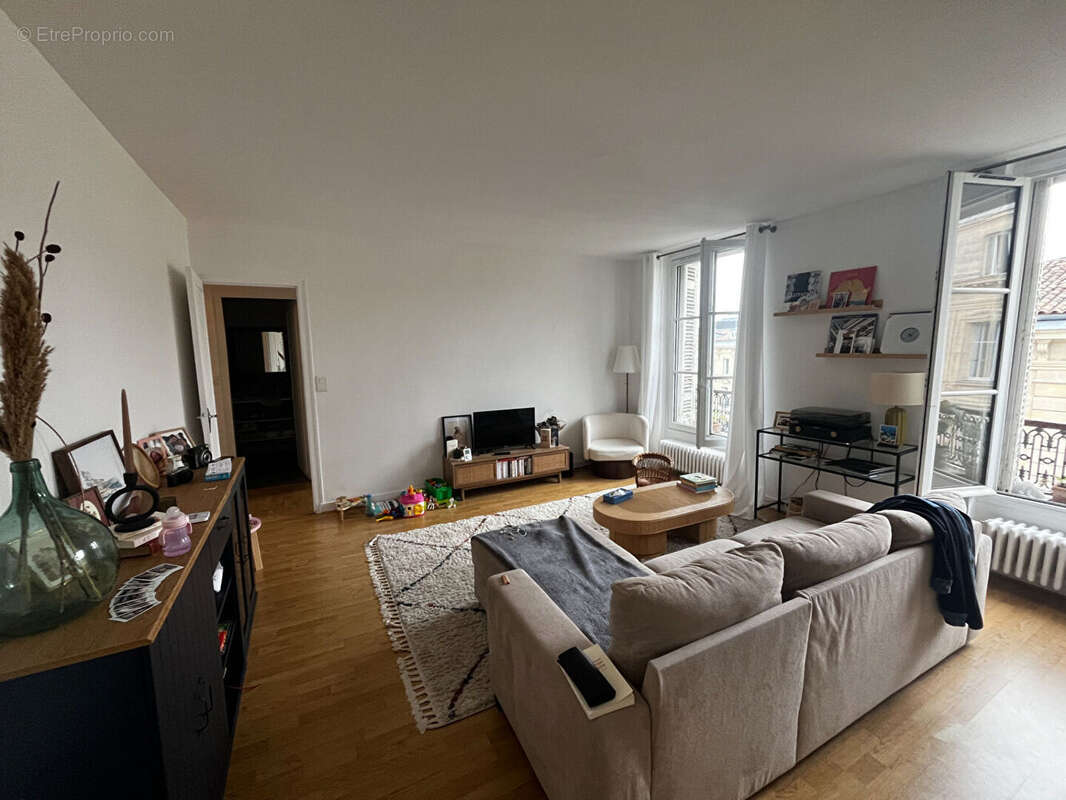 Appartement à BORDEAUX