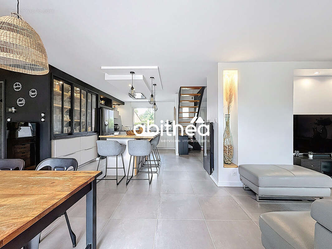 Maison à HENIN-SUR-COJEUL