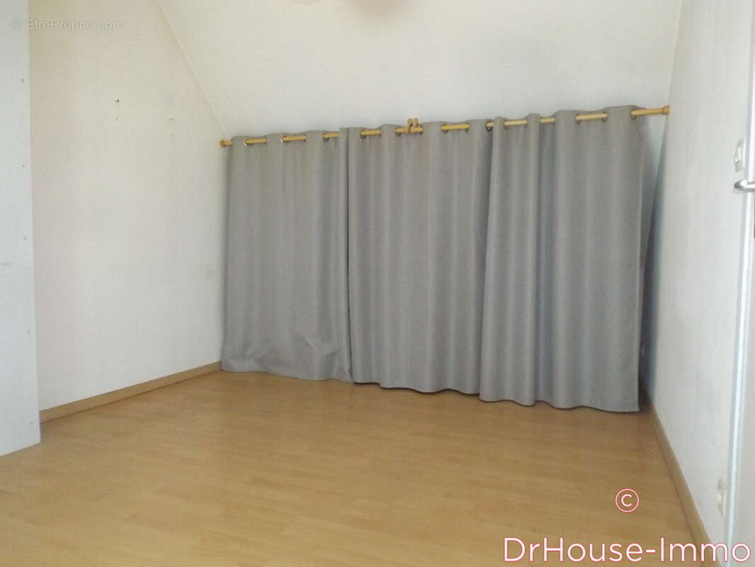 Maison à PLOUGOUMELEN