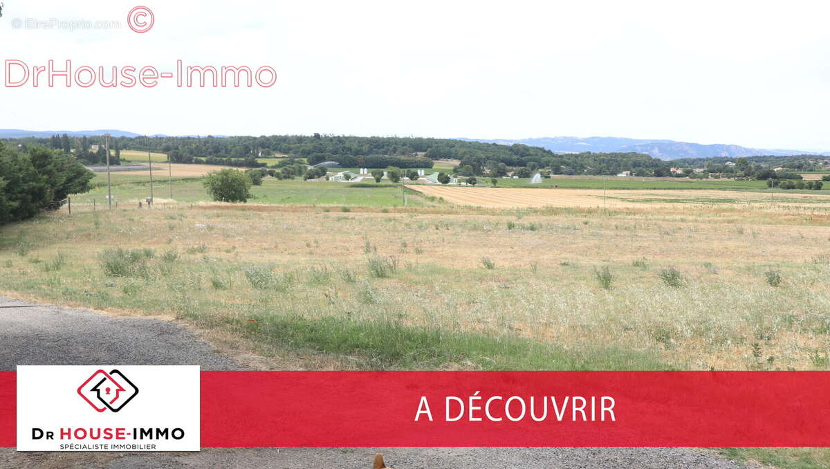 Maison à MONTELEGER