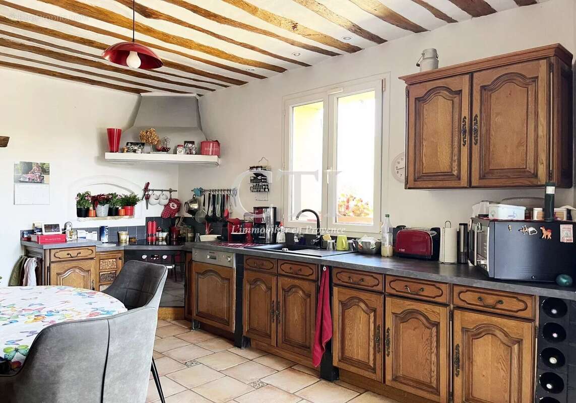 Maison à VAISON-LA-ROMAINE