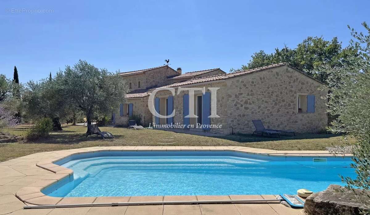 Maison à VAISON-LA-ROMAINE
