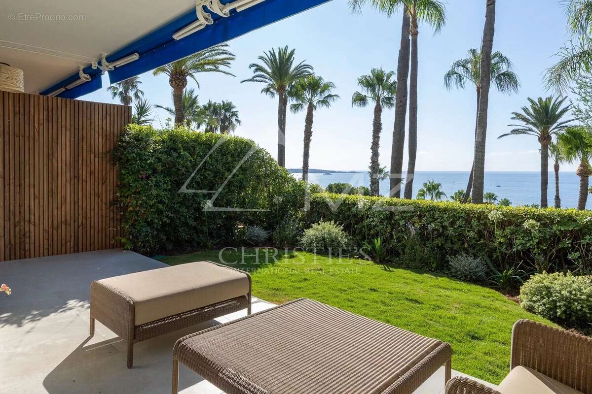 Appartement à CANNES