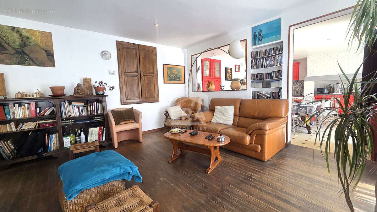 Maison à VIC-EN-BIGORRE