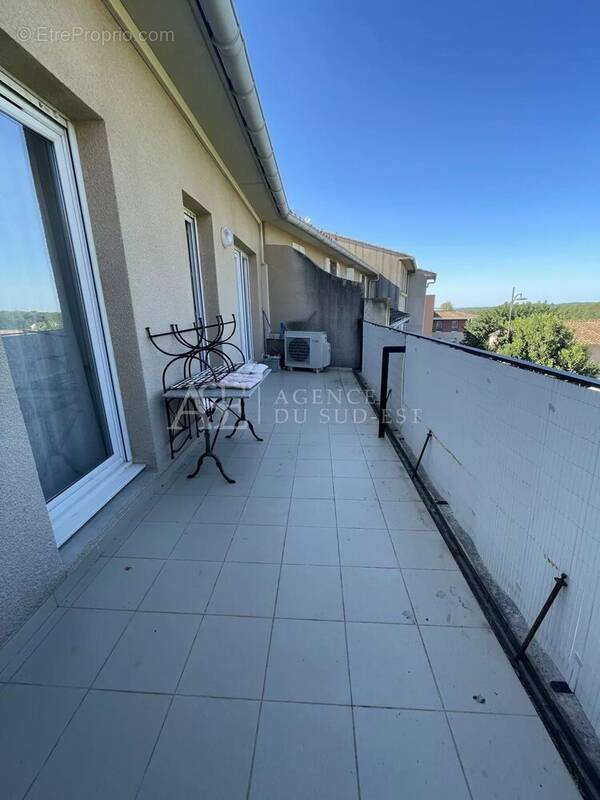 Appartement à VENELLES