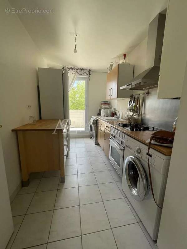 Appartement à VENELLES