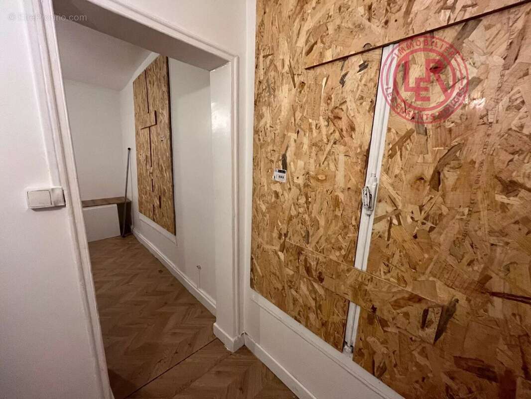 Commerce à PARIS-3E