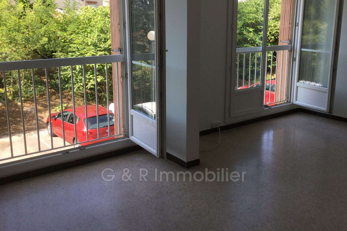 Appartement à MARSEILLE-9E