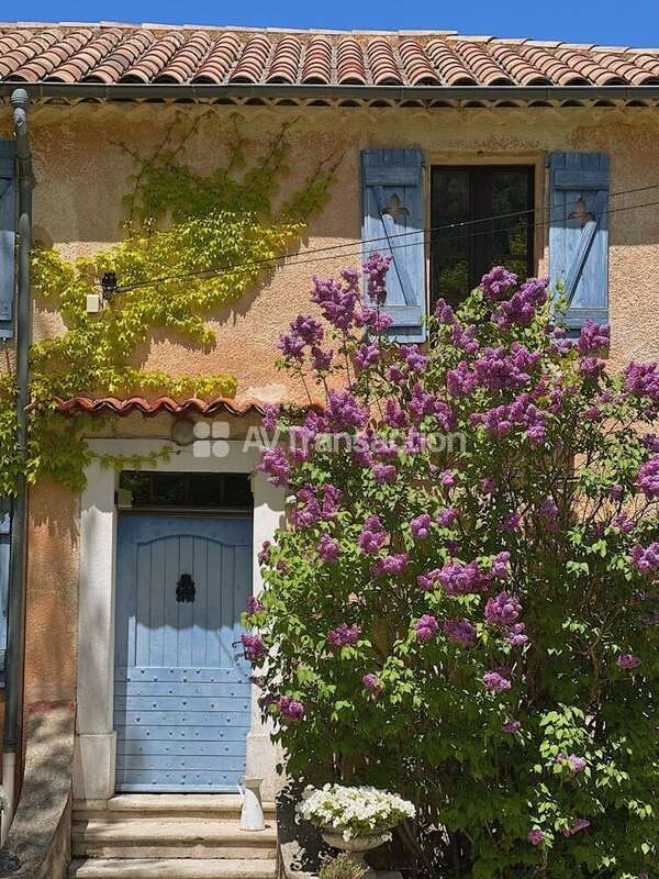Commerce à LA BASTIDE