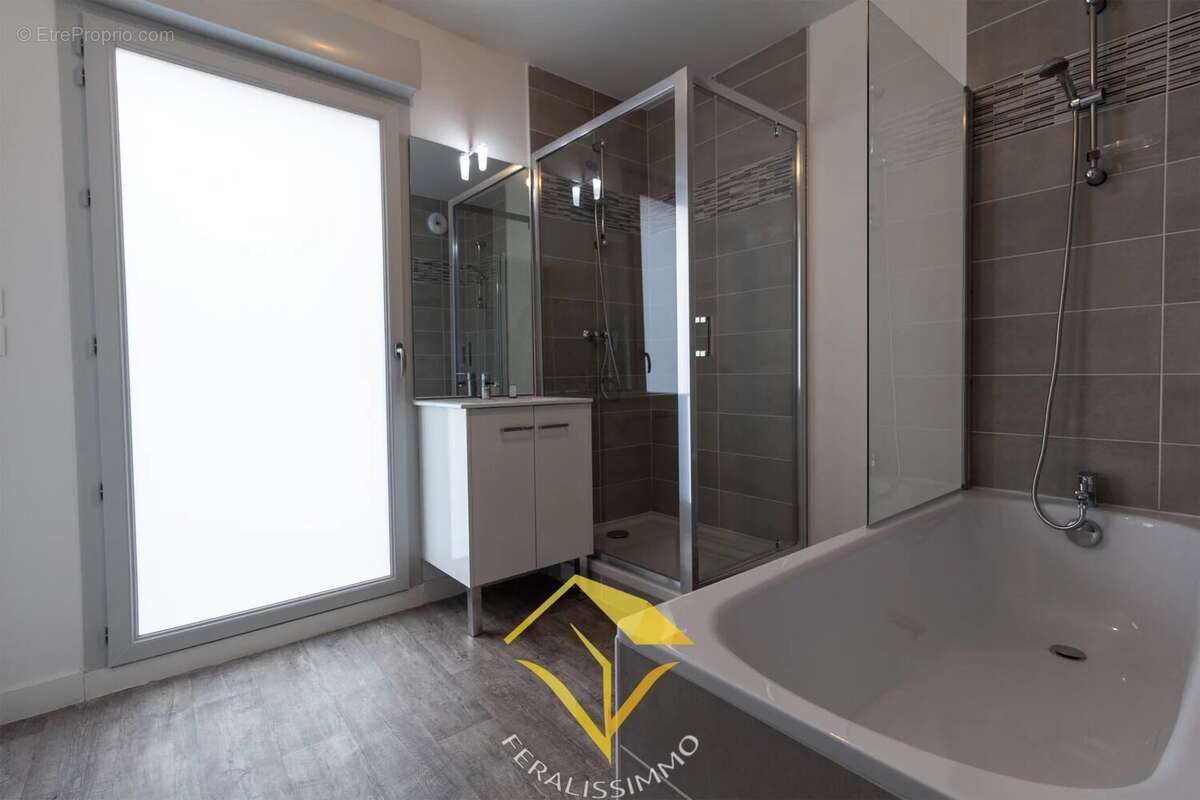 Appartement à JOUY-LE-MOUTIER