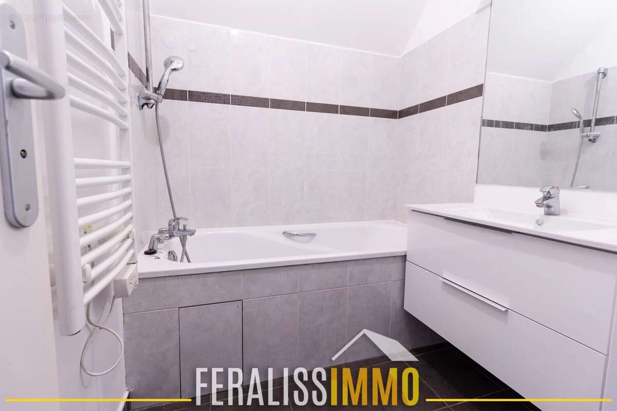 Appartement à VAUREAL