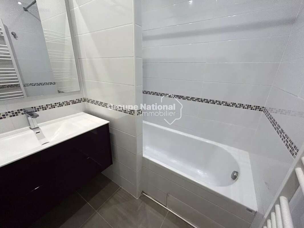 Appartement à SALON-DE-PROVENCE