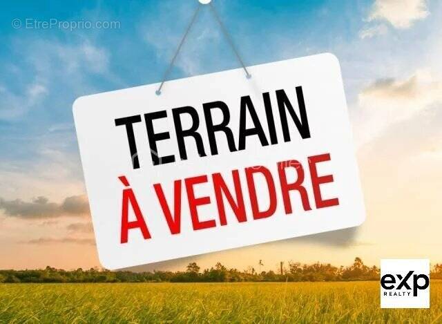 Terrain à ENTRE-DEUX