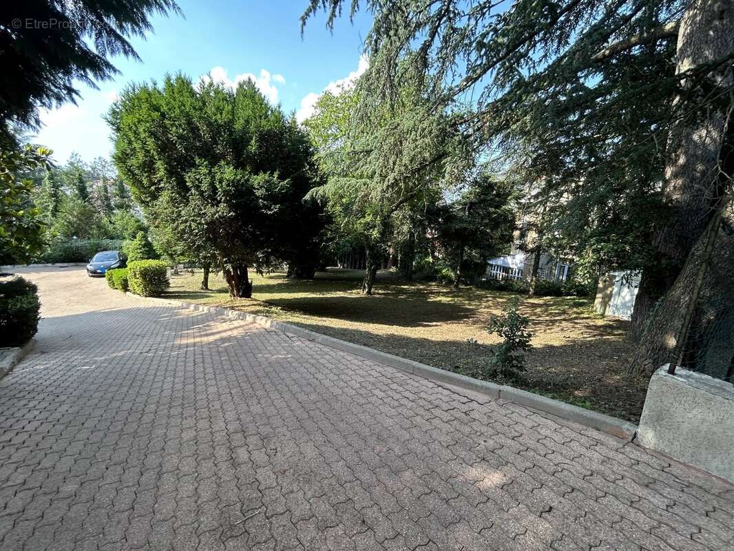 Maison à SAINT-ETIENNE