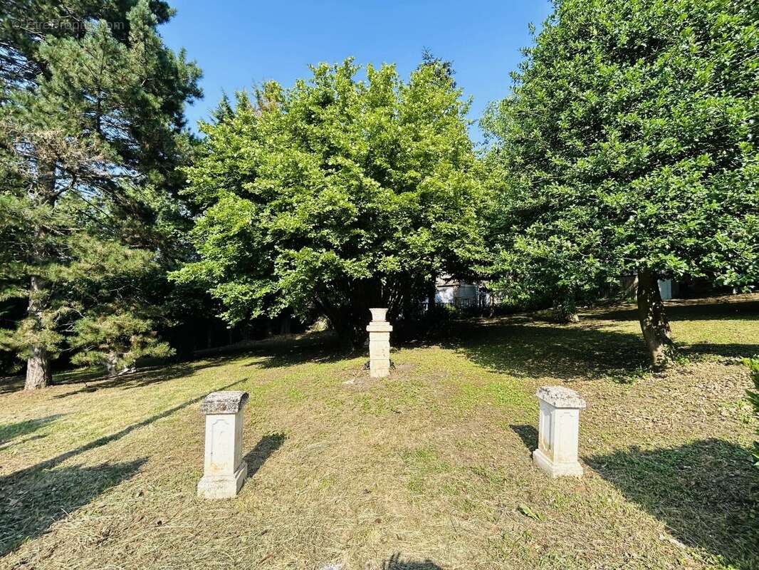 Maison à SAINT-ETIENNE