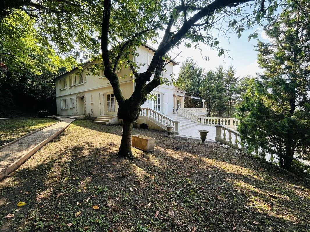 Maison à SAINT-ETIENNE