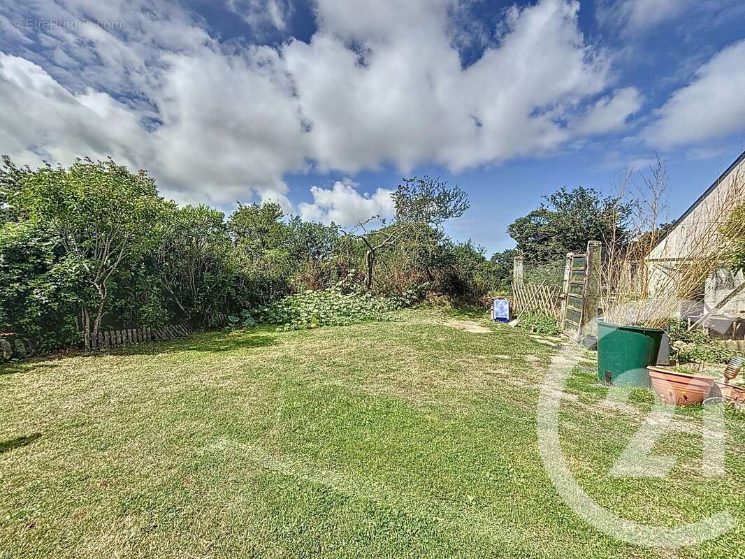 Terrain à TREGASTEL