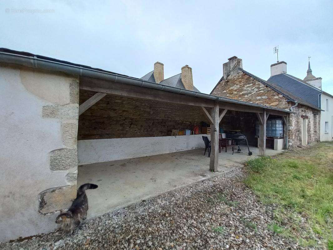 Maison à LE QUILLIO