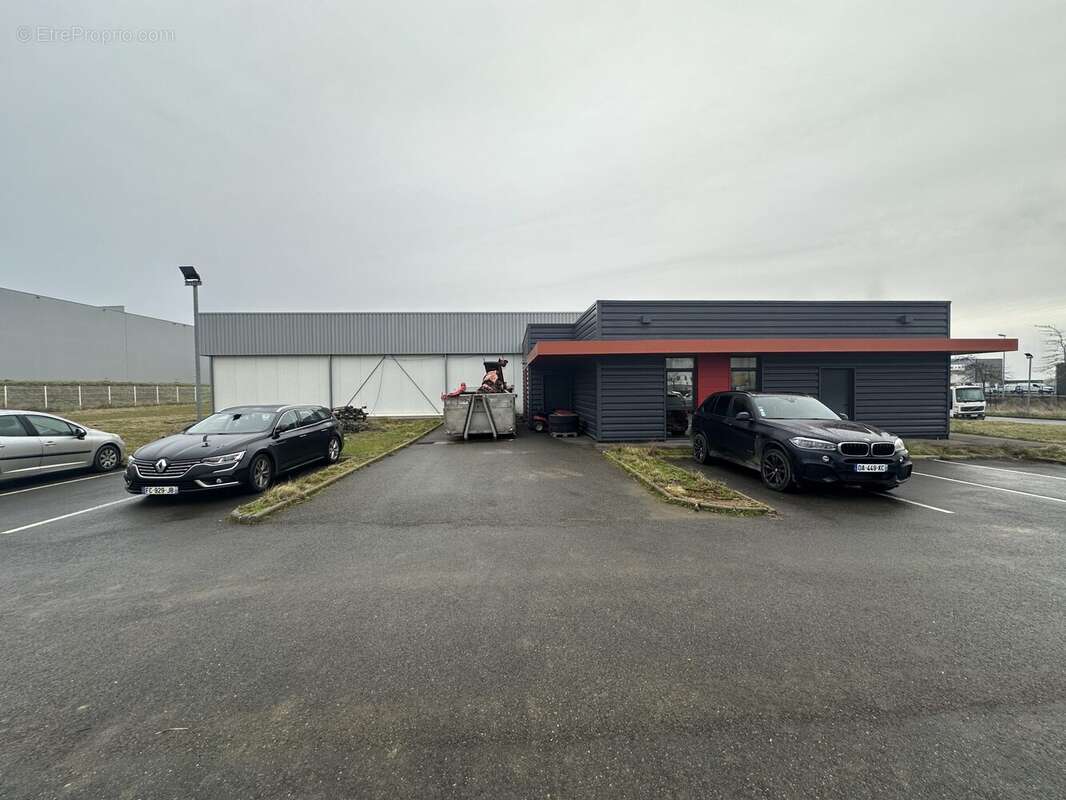 Commerce à GELLAINVILLE