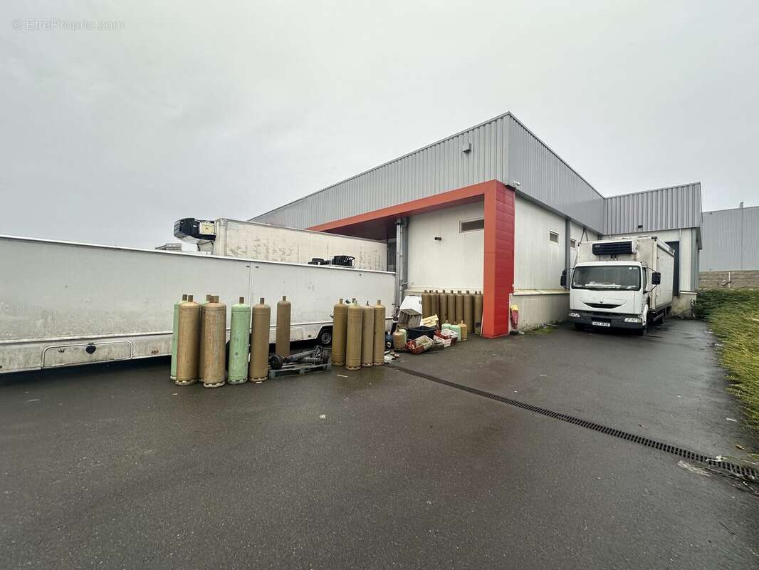 Commerce à GELLAINVILLE