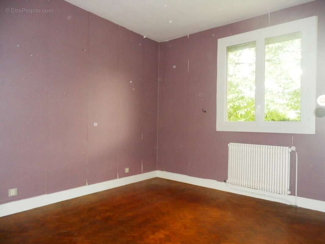 Maison à HONDOUVILLE