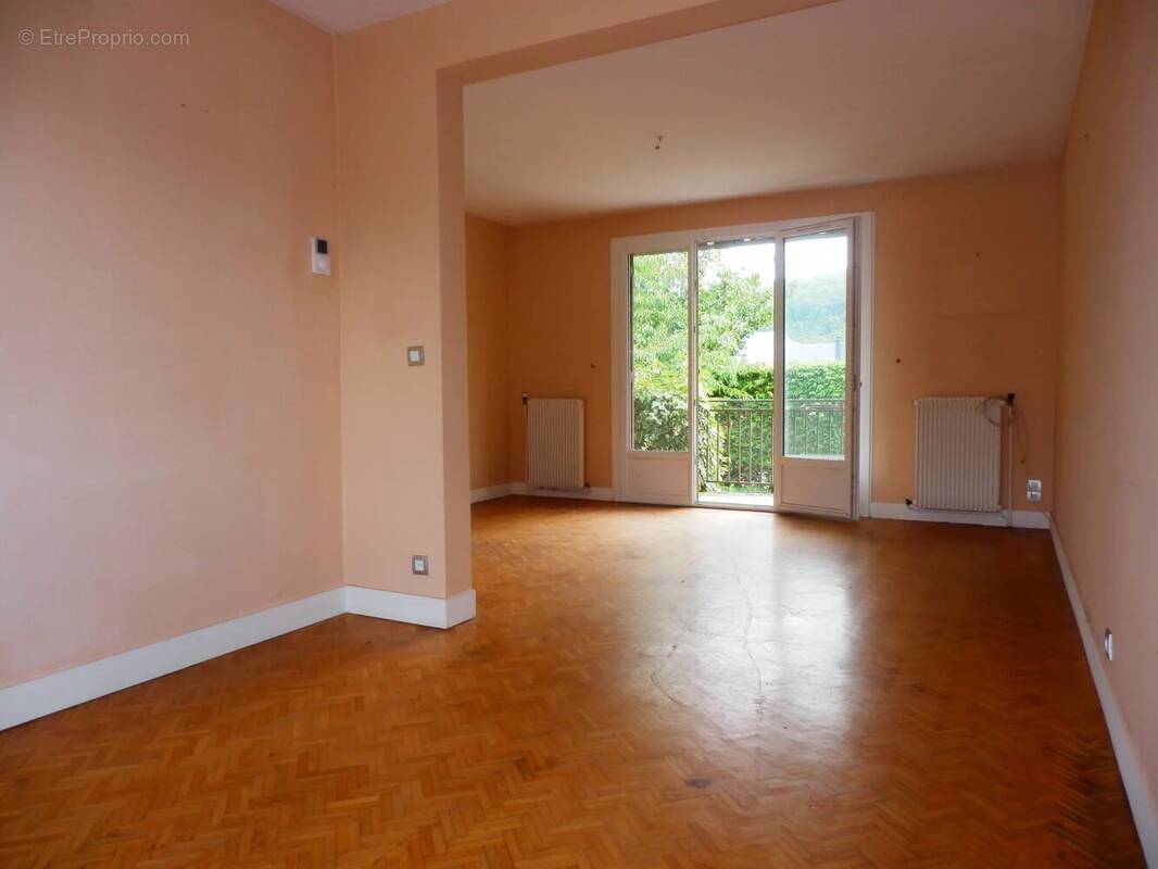 Maison à HONDOUVILLE