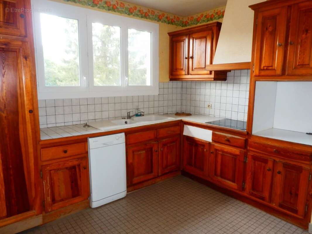 Maison à HONDOUVILLE