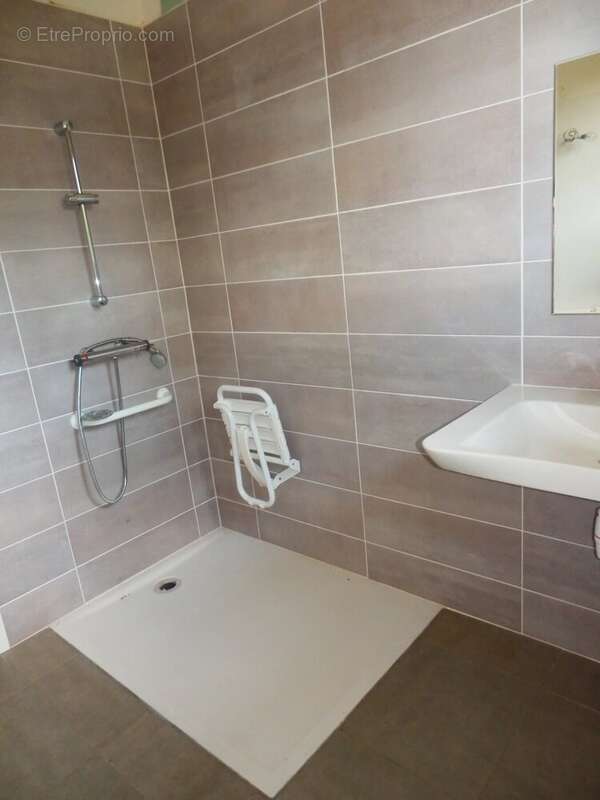 Maison à HONDOUVILLE