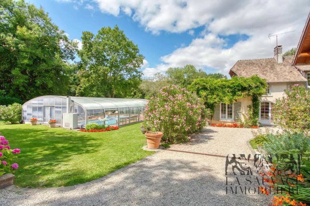 Appartement à CHAMBRAY