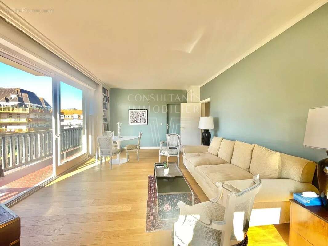 Appartement à DEAUVILLE