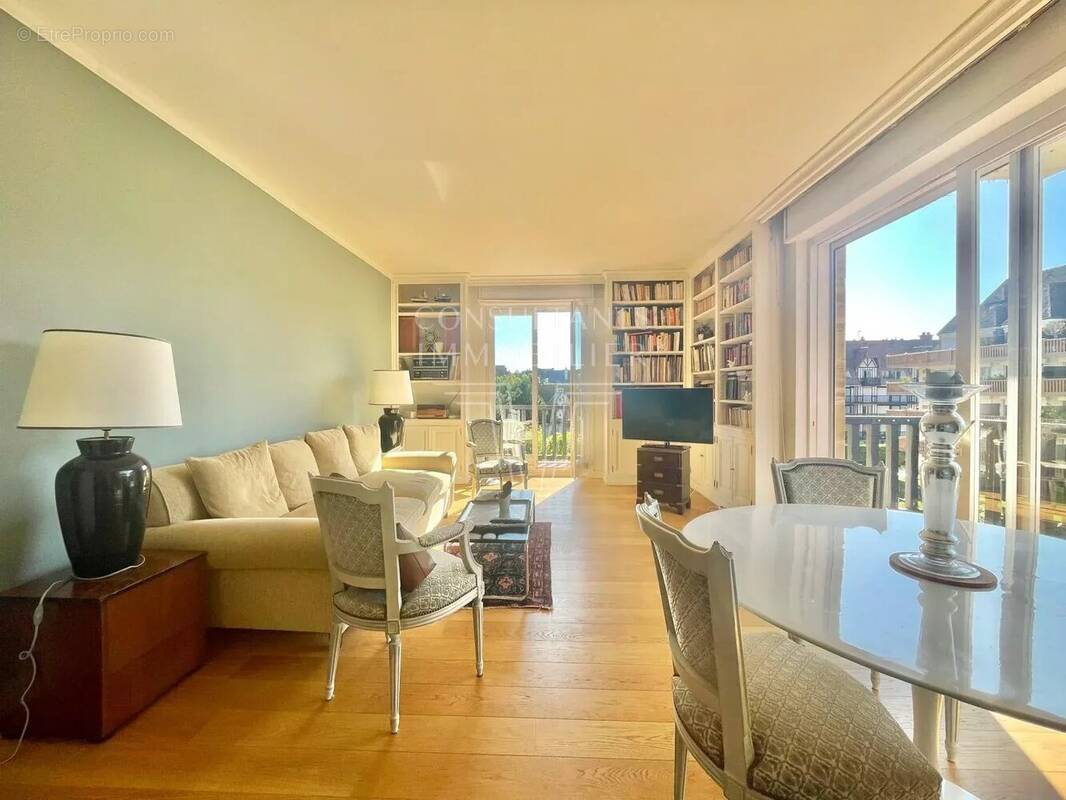 Appartement à DEAUVILLE