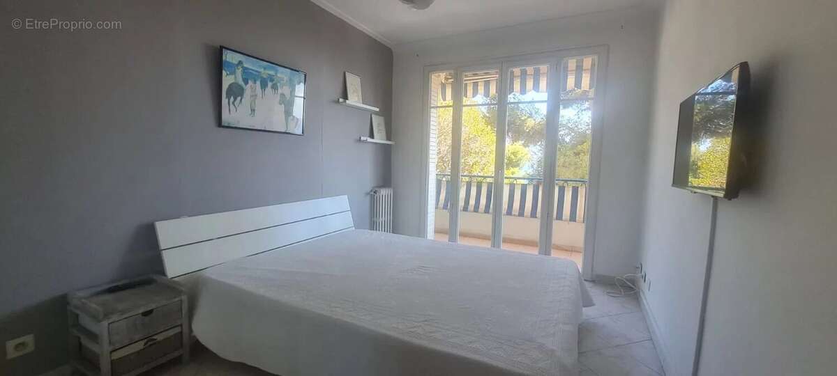 Appartement à ROQUEBRUNE-CAP-MARTIN