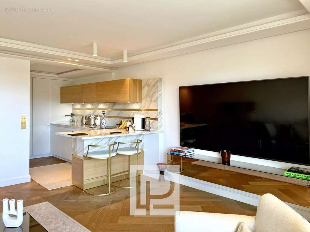 Appartement à LE CANNET