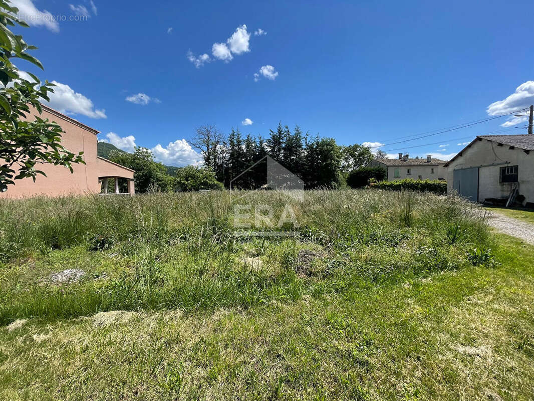 Terrain à SISTERON